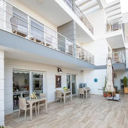 Twins Hotel Çeşme