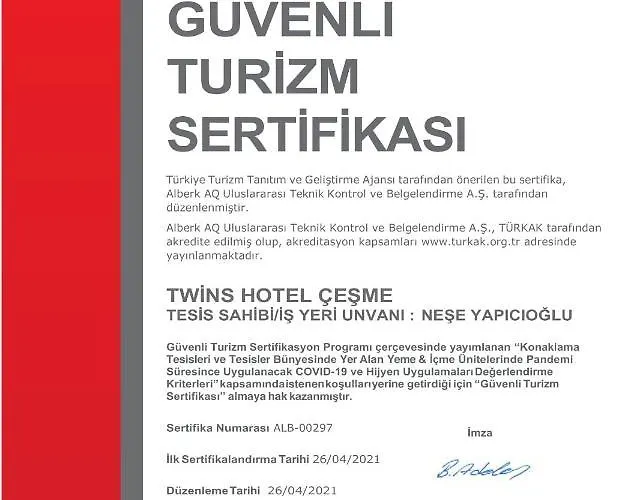 Готель Twins Чешме