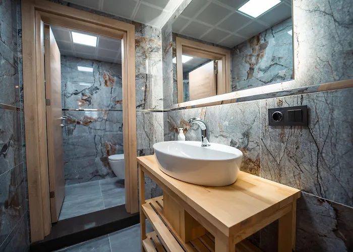 Twins Готель 2*