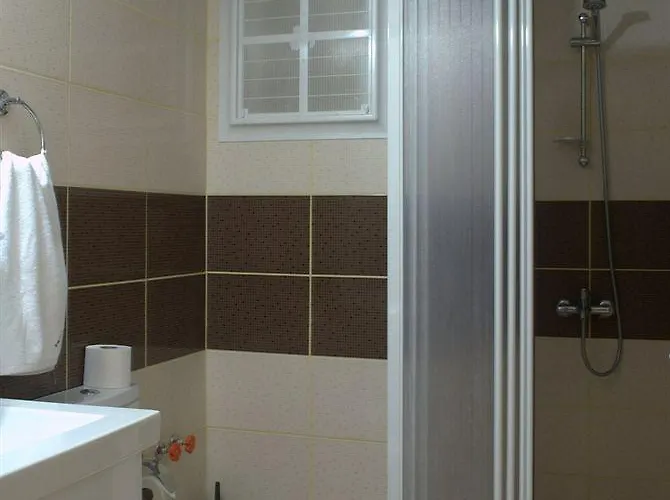 Готель Twins 2*