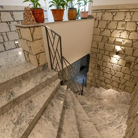 Twins Hotel Cesme